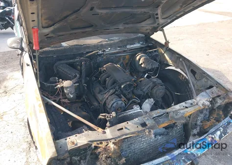 1987 Chevrolet El Camino z USA, uszkodzony, nr VIN 3GCCW80H4HS906978